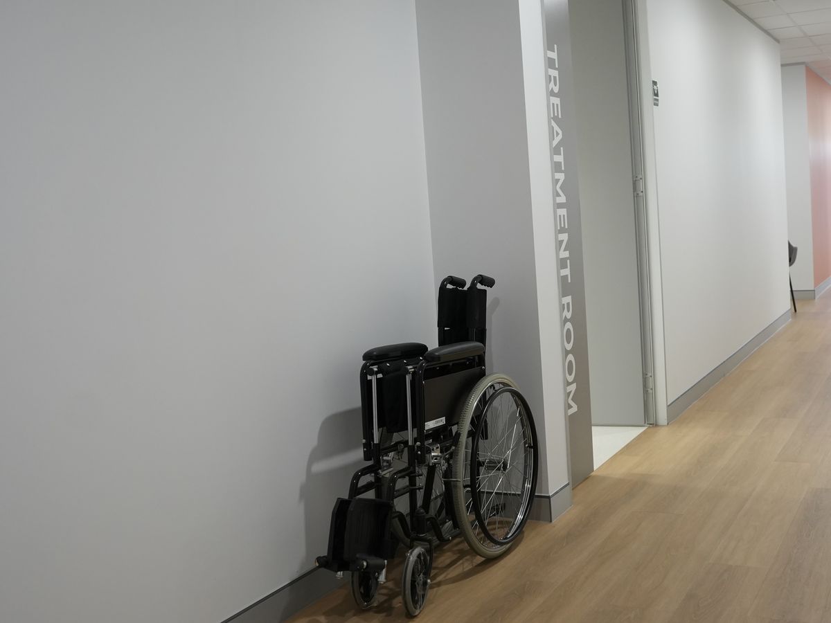 A practice wheelchair beside the treatment room at the wheelchair accessible Gosford Doctors clinic