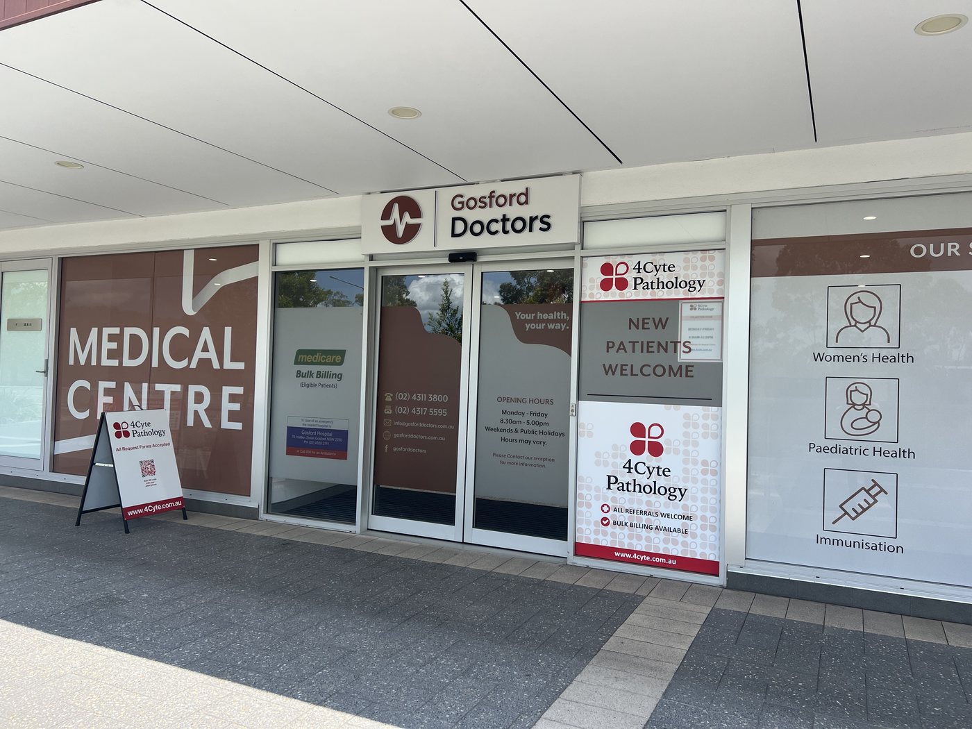 The entrance to Gosford Doctors on Brisbane Water Drive, West Gosford, beside 4Cyte Pathology